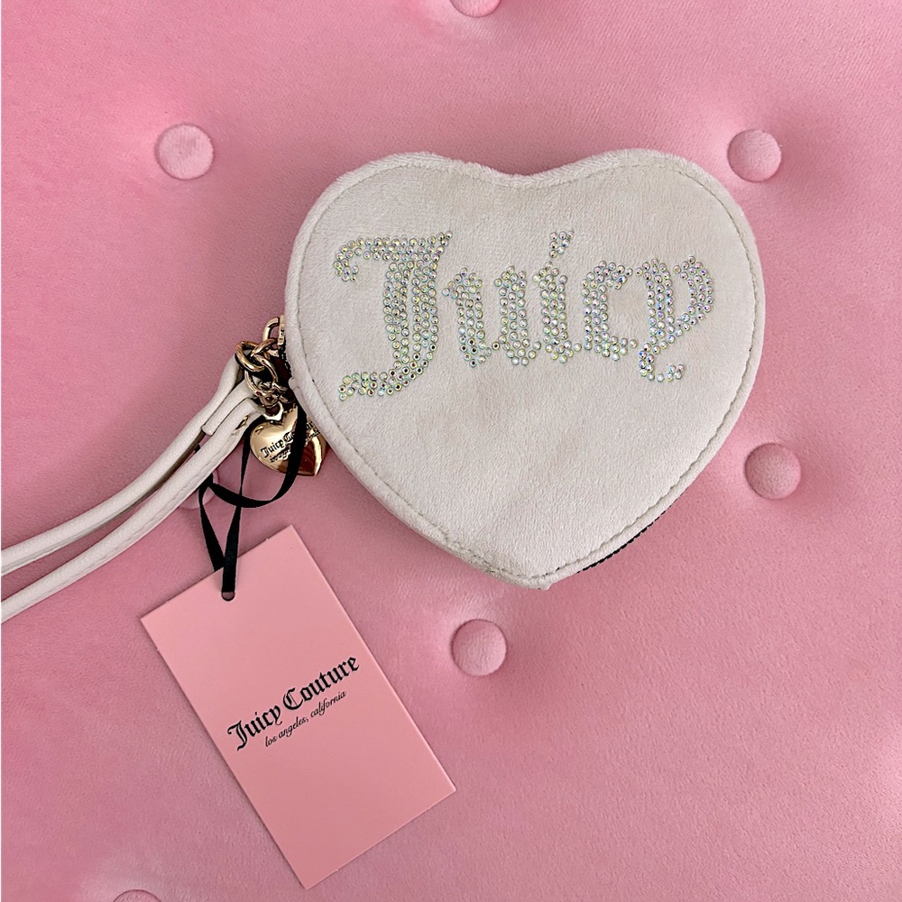 Juicy Couture Angel Be Classic II Heart Zip Around Wallet